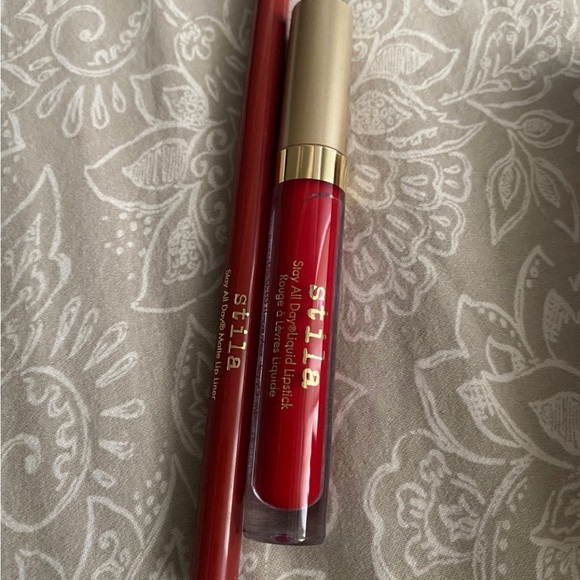 Stila Liquid Lipstick & Lip Liner Set - Red Compassion - Picture 3 of 3